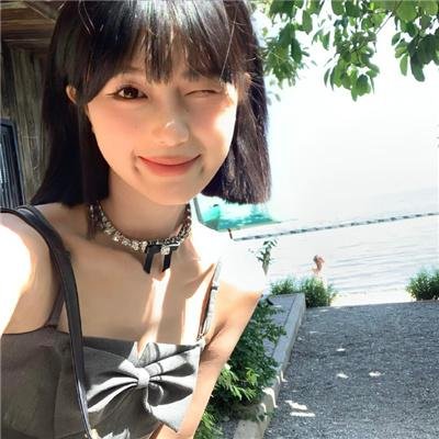 激赞网红